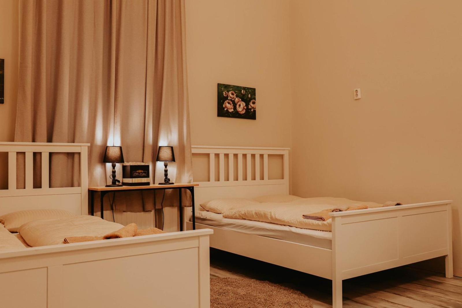 Rooms For Rent In Centre Budapeste Exterior foto